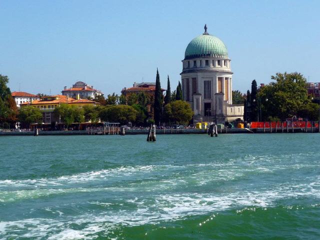 Venedig - Lido di Venezia - Kirchen